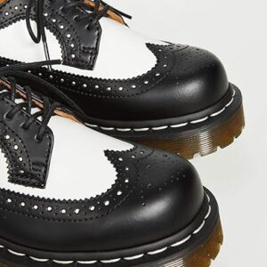 Brogues Shoes - Dr. Martens 3989 Bex: Bold Style Meets Classic Craftsmanship